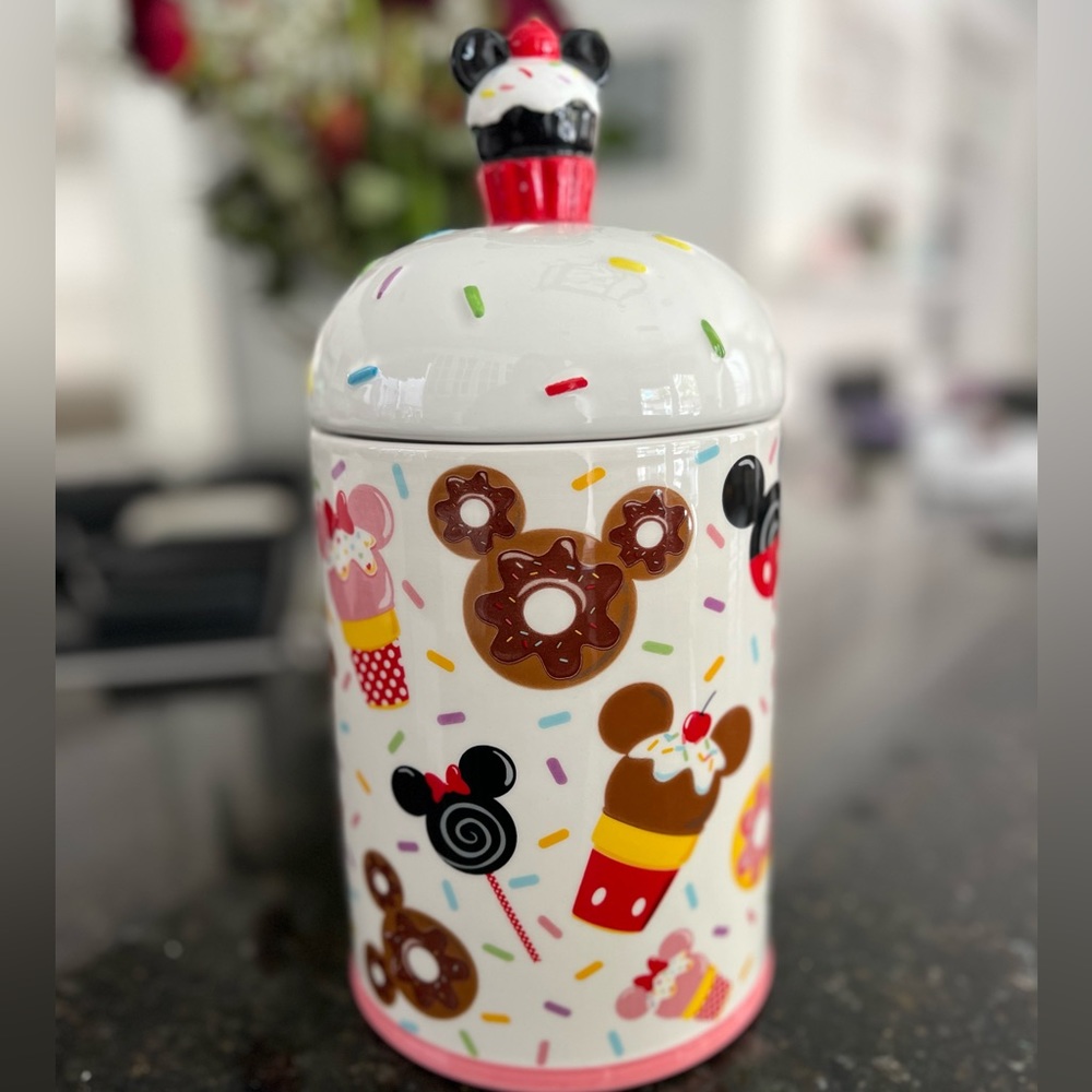 Disney kitchen ceramic dessert jar!